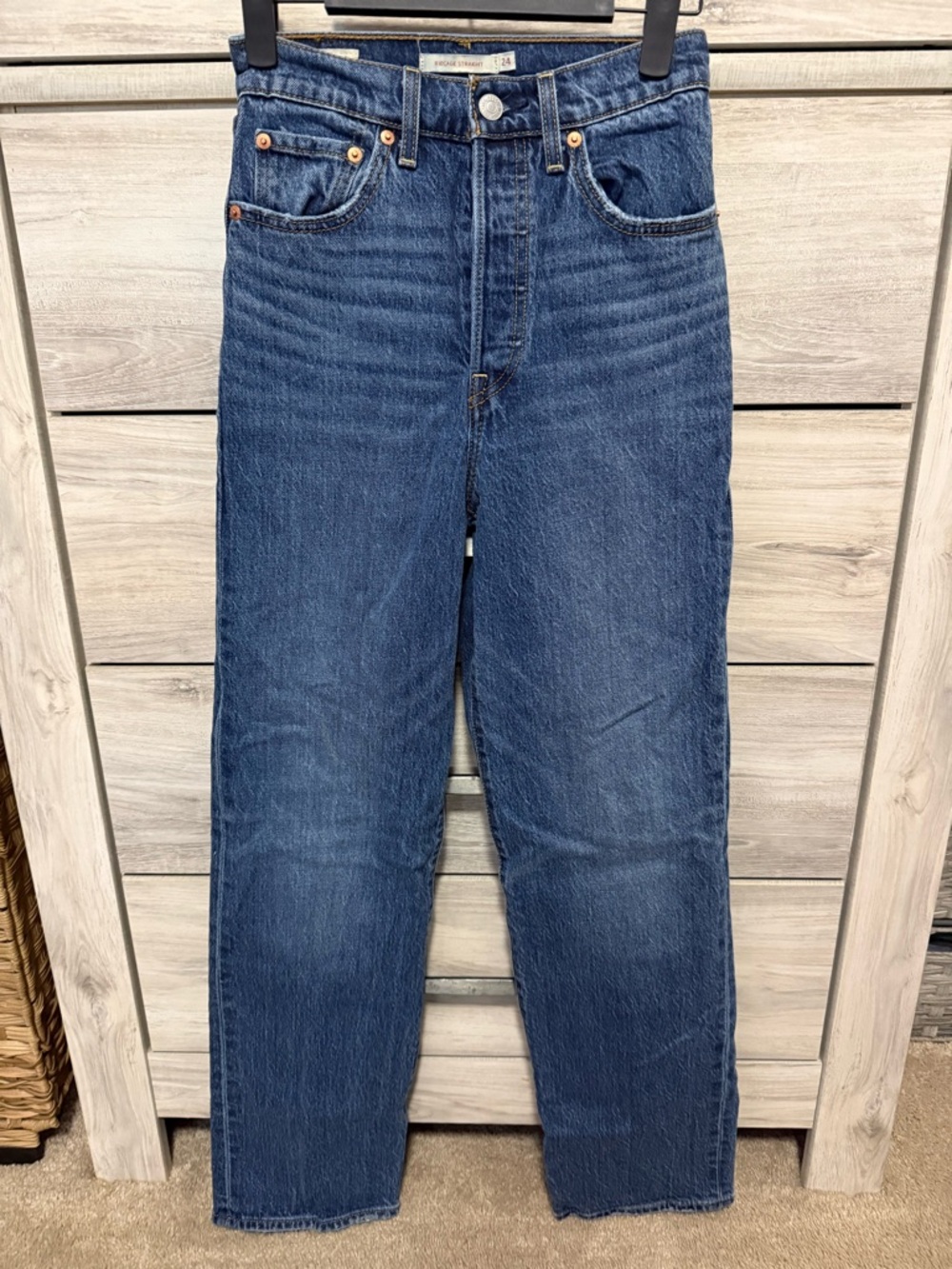 Levi's Women's Straight Leg Jeans in Indigo Blue